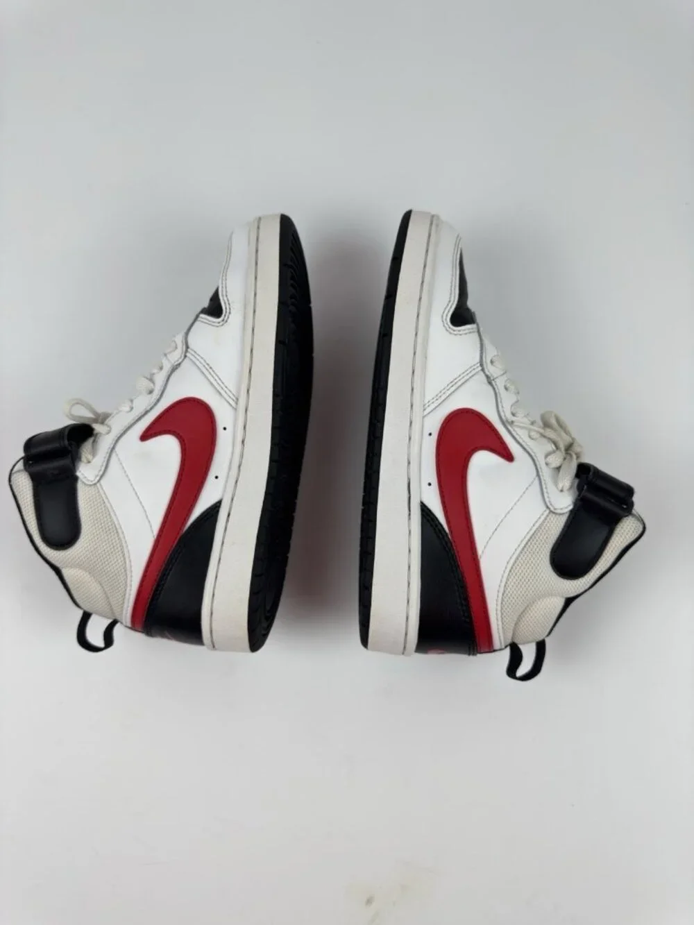 Nike Court Borough Mid 2;Boys Size 5Y White Athletic Shoes Sneakers CD7782-110
